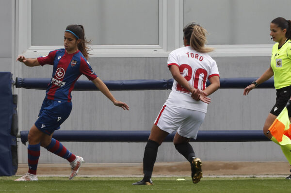 Javiera Toro Sevilla Jornada 28