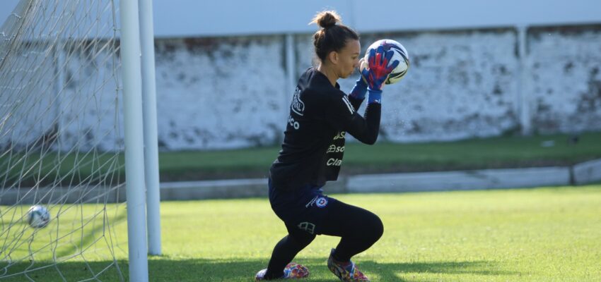 christiane endler la roja