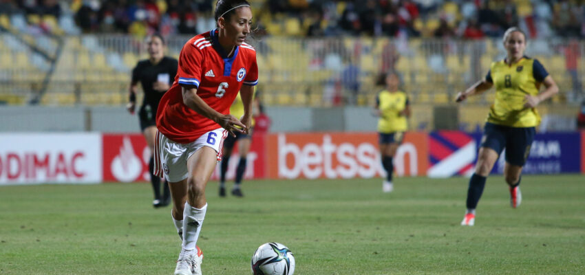 Nayadet Lopez Opazo fecha FIFA vs Ecuador