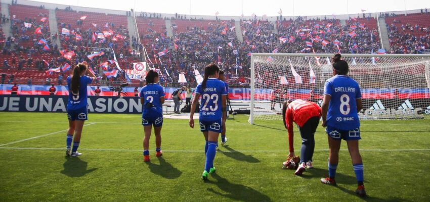 Universidad de Chile-juega en estadio el 2023