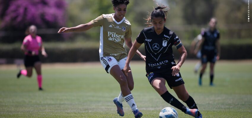 clásico del fútbol femenino