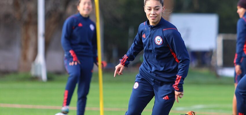 Karen Fuentes La Roja